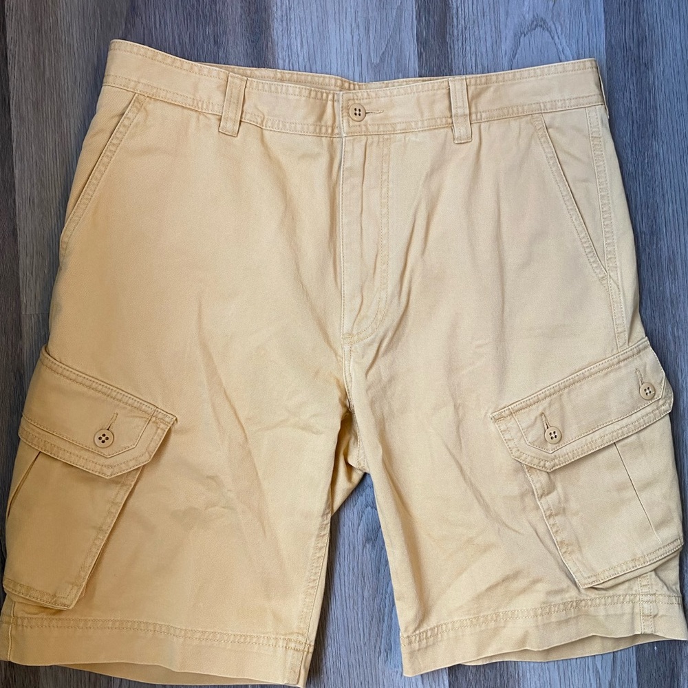 Daniel Cremieux Men’s Laguna cargo shorts 100% Cotton Size 34